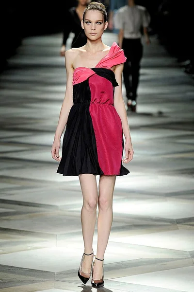 Look 39